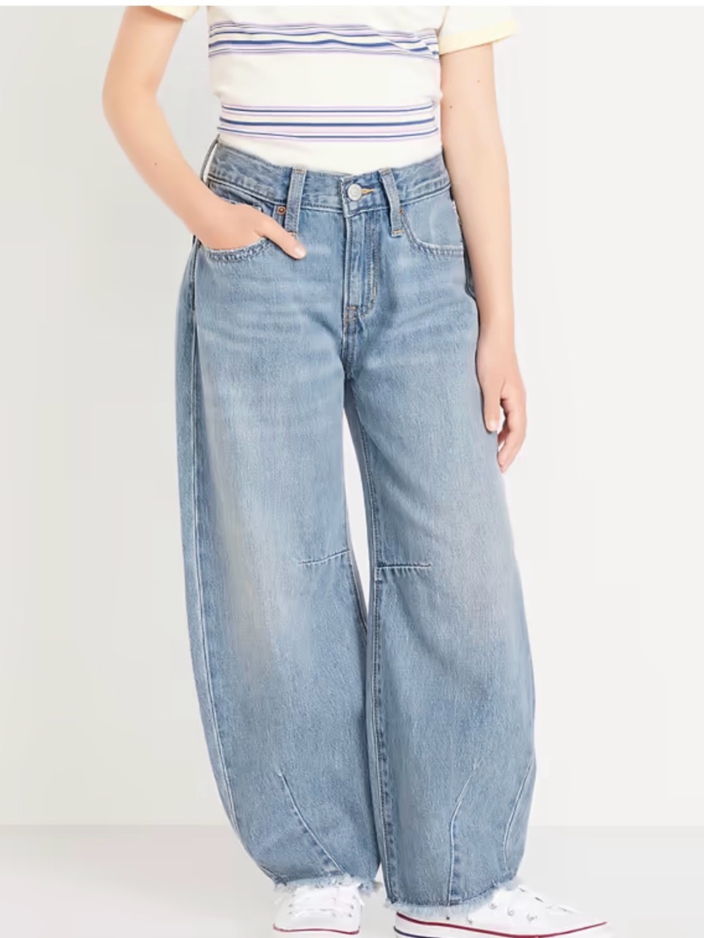 Old Navy Light Blue Wide-Leg Barrel Jeans